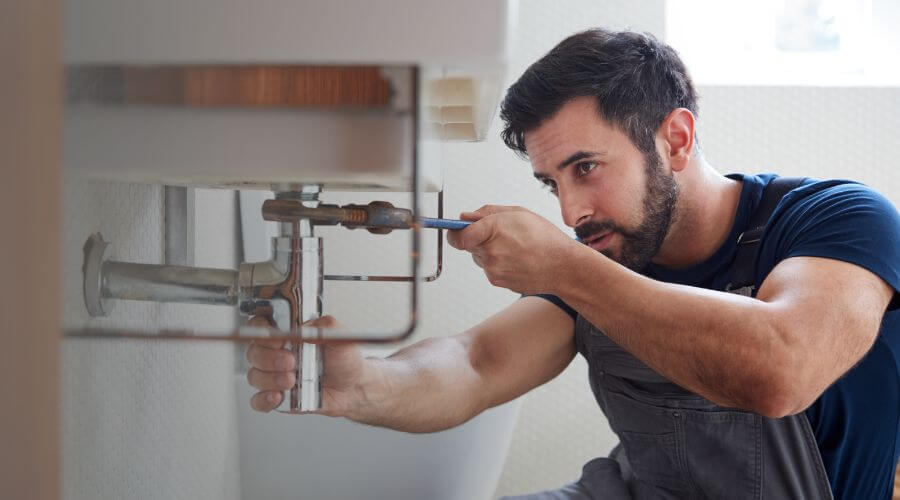 Professional water heater installation services in Magnolia, TX